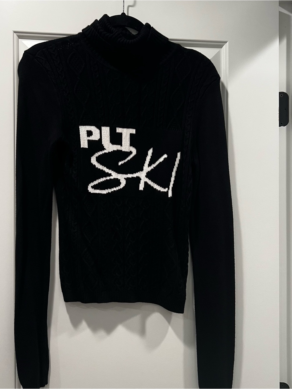 PrettyLittleThing PLT ski fitted turtleneck sweater